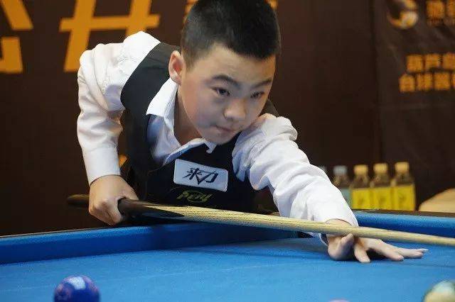 教练团队对 教练团队对