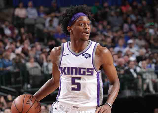 借其稳健的 借其稳健的