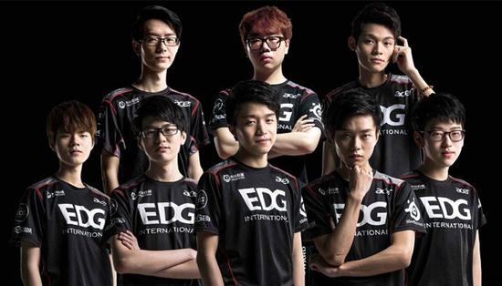 荷兰中场核 荷兰中场核